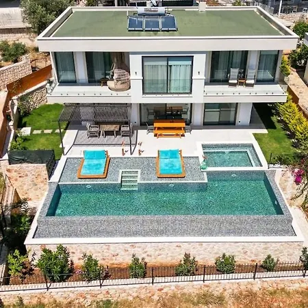 Villa Siren, Female Housekeeper Kaş