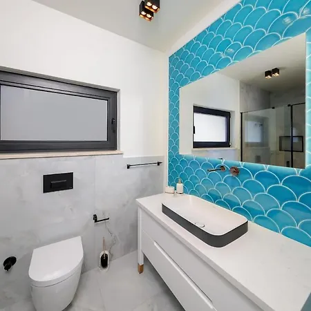 Vila Siren, Female Housekeeper Kaş